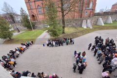 11. novembra svētrīts un lāpu gājiens (11.11.25.)