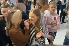 2b91cd81-c68f-4f07-bf60-6de7ab7042b1