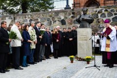 vaivoda_piemineklis9