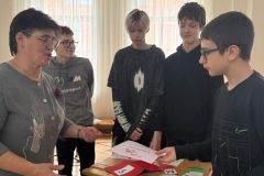 8c2ccbef-0225-4868-847a-44a7570c4c84